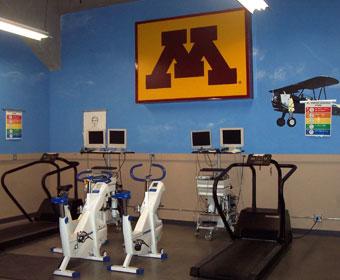 Image of the lab equipment, two exercise bikes and two treadmills